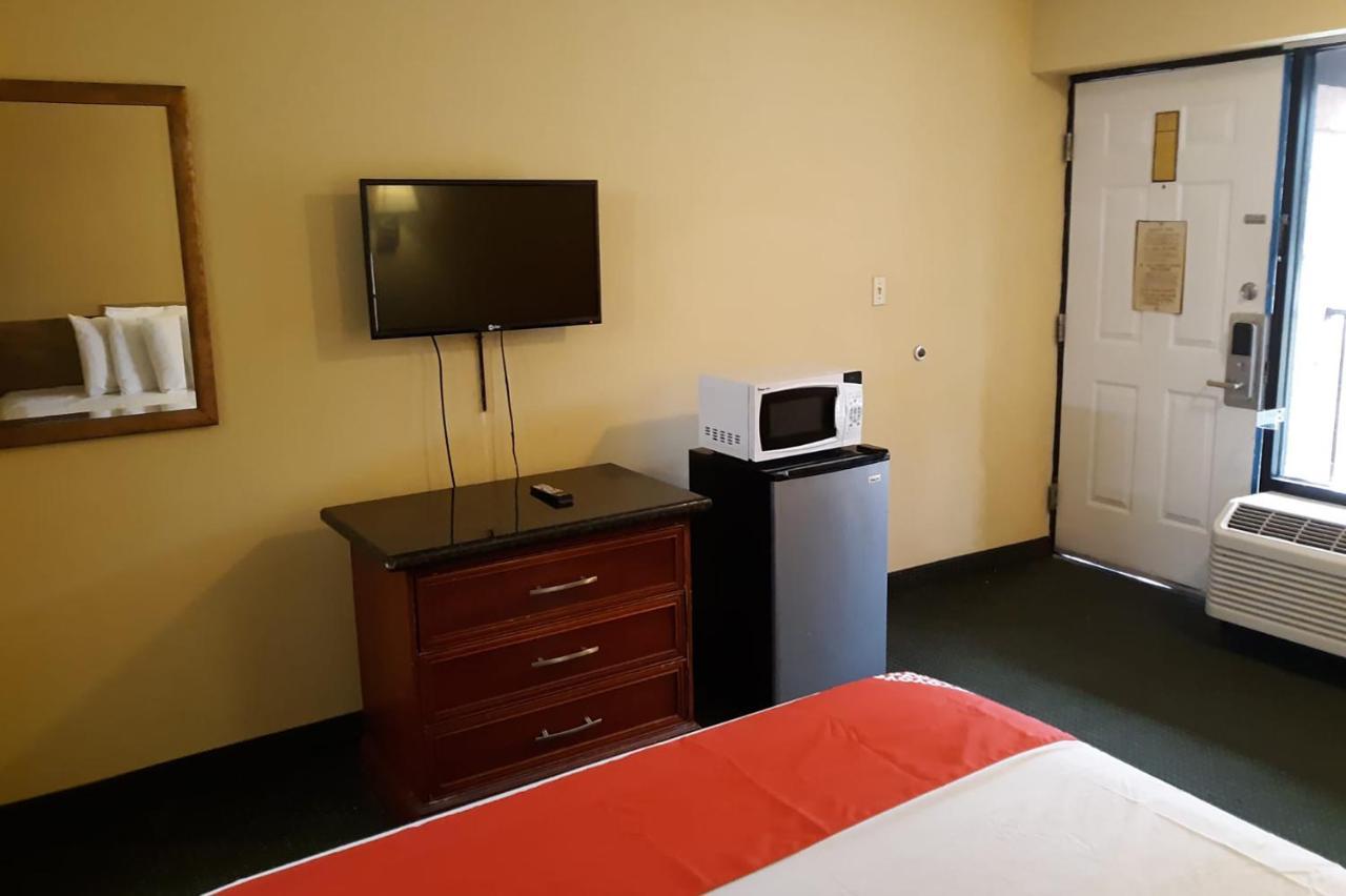 Super Value Inn Valdosta Dış mekan fotoğraf