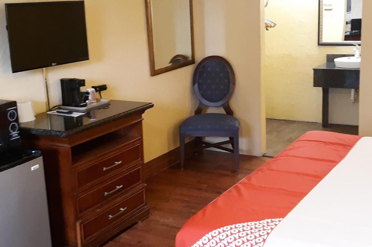 Super Value Inn Valdosta Dış mekan fotoğraf