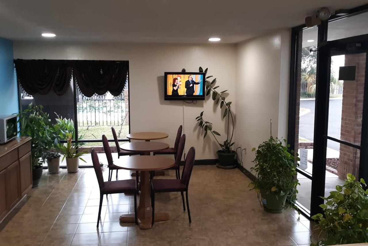 Super Value Inn Valdosta Dış mekan fotoğraf